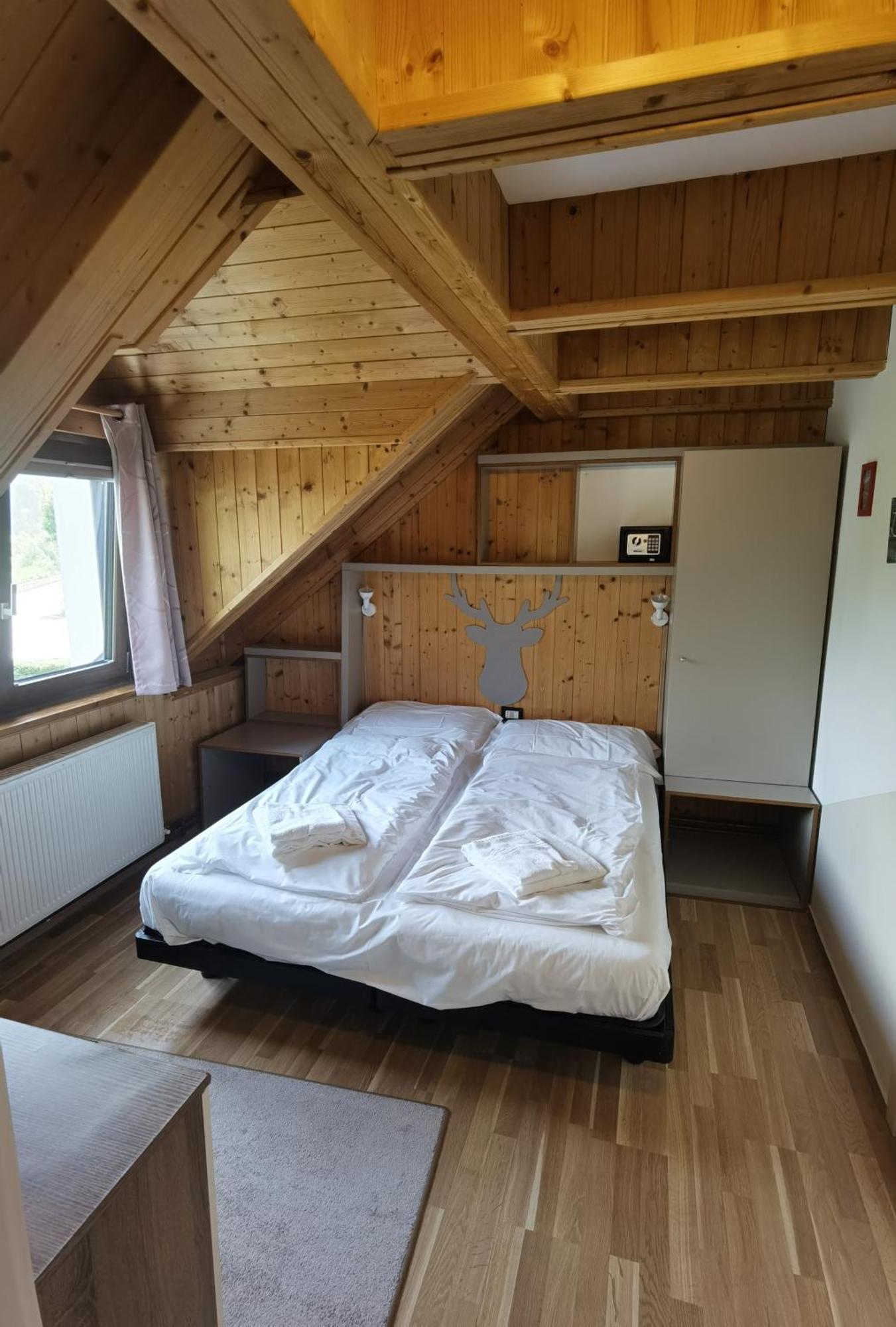 Hotel Tarvisio Four Seasons Exterior photo