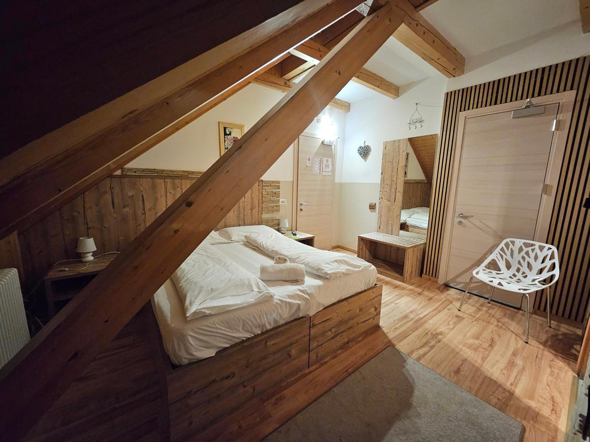Hotel Tarvisio Four Seasons Exterior photo