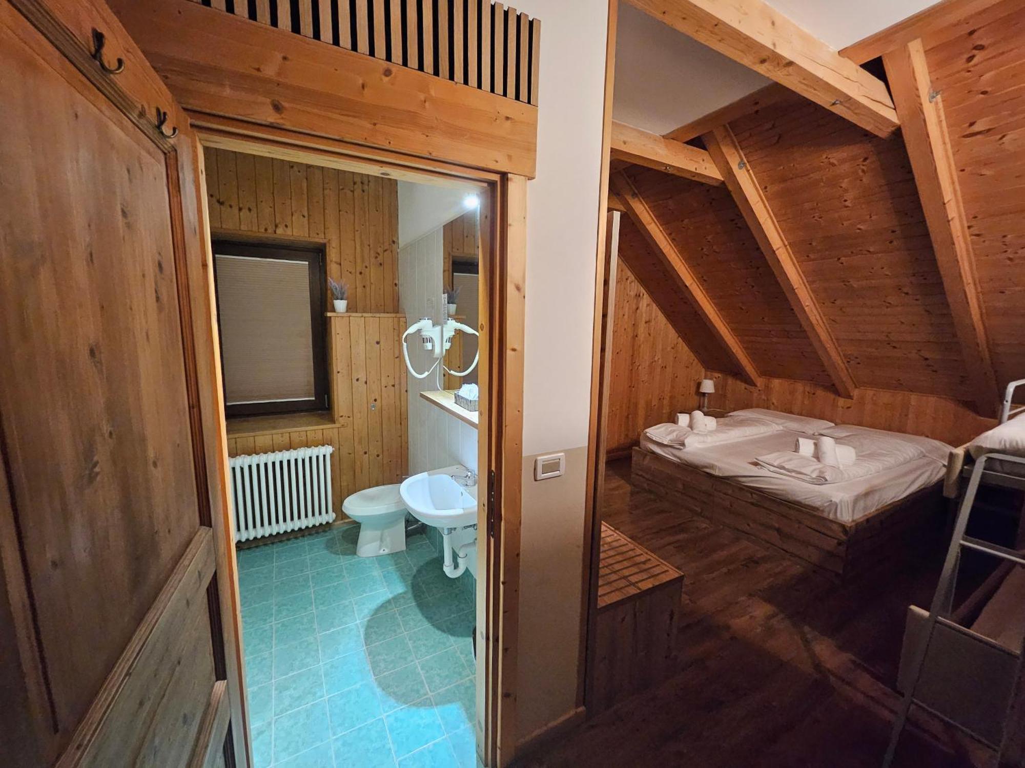 Hotel Tarvisio Four Seasons Exterior photo