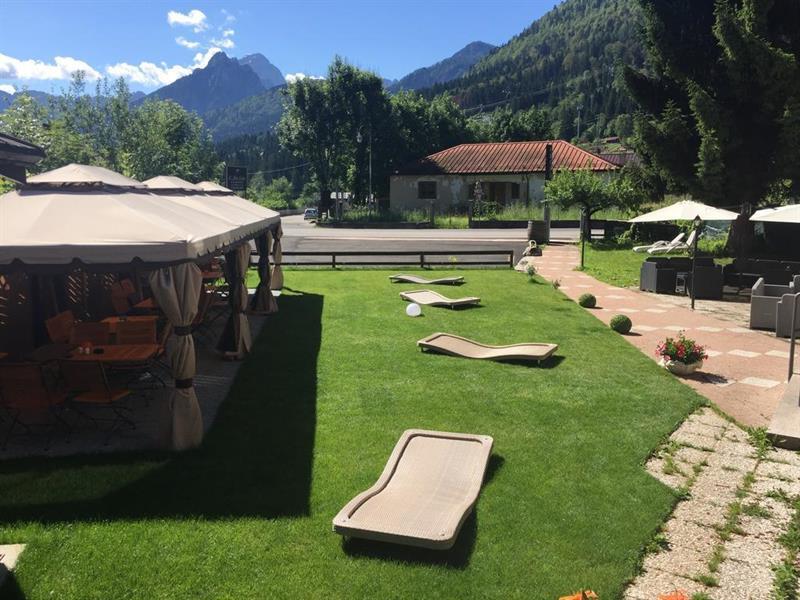 Hotel Tarvisio Four Seasons Exterior photo
